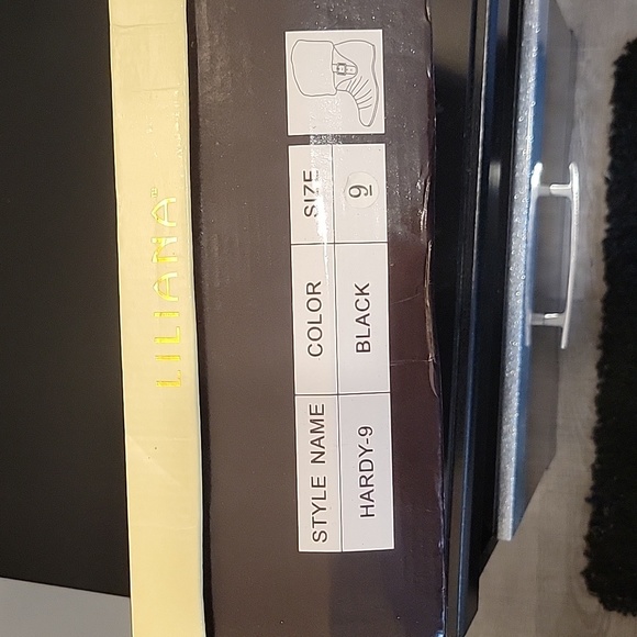 Liliana boots,9 - Picture 4 of 4